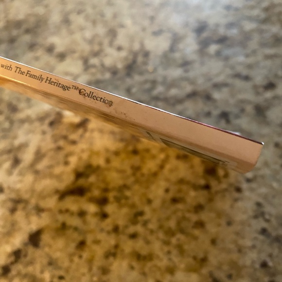 Pampered Chef stoneware sensations cook book - Picture 6 of 6